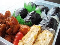 「験担ぎ」。。。応援弁当☆