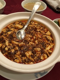 麻婆豆腐はココ！