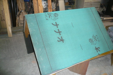 銅板をつかって、堂さんの屋根張り