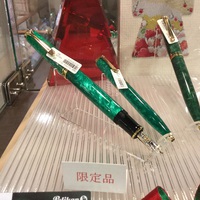 まさにクリスマスのペン