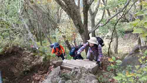 10/24(日)APRS登山 & 山頂QSO in 根子岳 参加レポート 10/24(日)APRS登山 & 山頂QSO in 根子岳 参加レポート