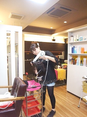 スタッフ　練習中☆