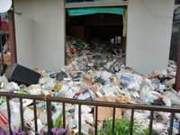 プラスチック分別と資源と原料収集 2010/10/02 16:10:26