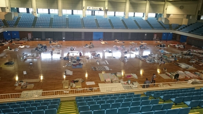 体育館の避難所 体育館の避難所