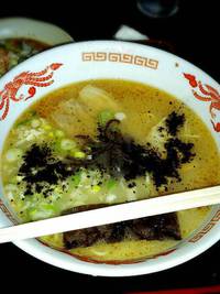 らしん　で熊本ラーメンをいただいたんだ♪ 2015/10/09 15:39:25