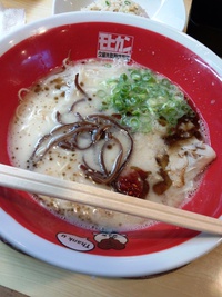 モヒカンラーメンにマーユが乗ってたぞ～熊本～ 2015/10/17 18:45:58