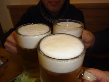 馬レバ刺しで忘年会~友~