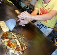 昼は広島風お好み焼で～夜は鉄板居酒屋の茶坊主で乾杯♪ 2015/11/19 18:49:54