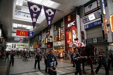 今日は藤崎八幡宮秋季例大祭、下通は6番です。