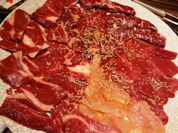 焼き肉 KANOYA