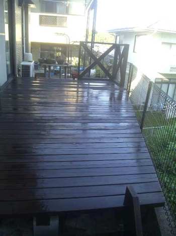 ウッドデッキ 塗装
