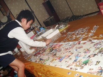 パズル完成まであと少し~子猿~