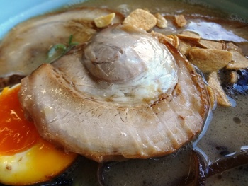 大黒屋でチャーシュー麺を喰らう♪