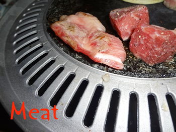 居酒屋毛虫!焼き肉タイム!