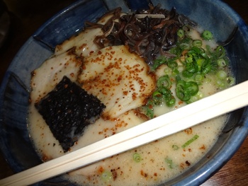 えぼし屋でチャーシュー麺を喰らう♪