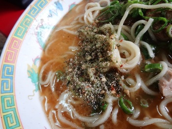 味の興安でチャーシュー麺を喰らう♪