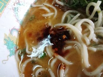 味の興安でチャーシュー麺を喰らう♪