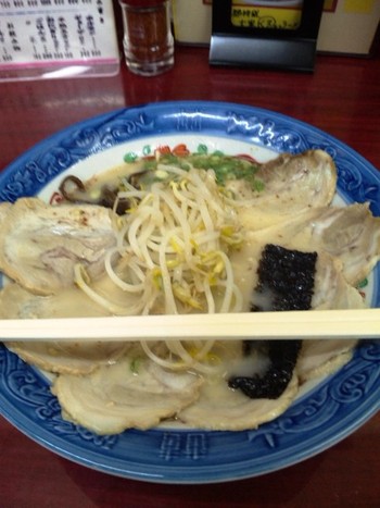 大黒でチャーシュー麺を喰らう♪