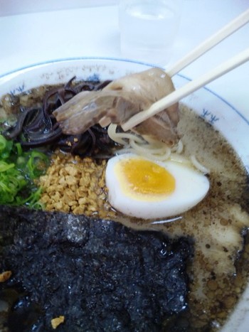 彩華ラーメンでチャーシューメンを喰らう♪