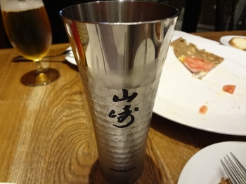 洒落た店でミーティング♪