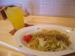 富士宮やきそばの dd cafe さん