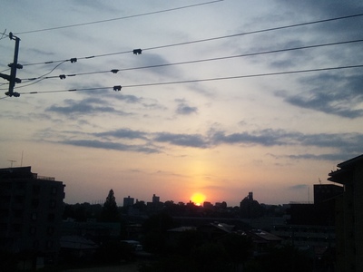 朝日が昇るのが 早い!!