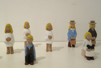 「江籠正樹作品展　本と猫」はじまりました