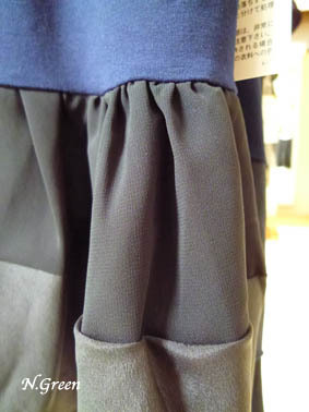主役の服に合わせる ちょっとした 面白いデザインの インナーを揃えるのが好き 主役の服に合わせる ちょっとした 面白いデザインの インナーを揃えるのが好き