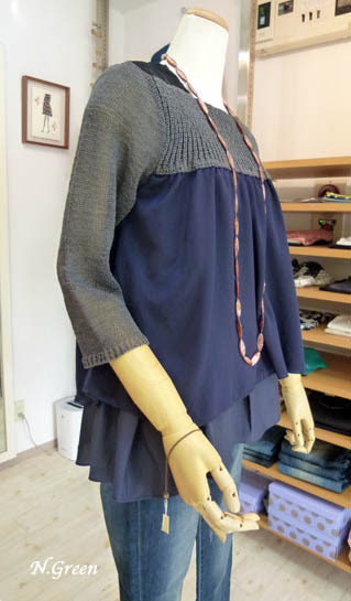 主役の服に合わせる ちょっとした 面白いデザインの インナーを揃えるのが好き 主役の服に合わせる ちょっとした 面白いデザインの インナーを揃えるのが好き