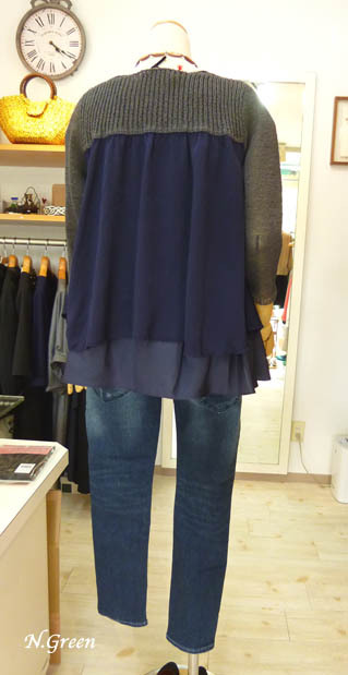 主役の服に合わせる ちょっとした 面白いデザインの インナーを揃えるのが好き 主役の服に合わせる ちょっとした 面白いデザインの インナーを揃えるのが好き