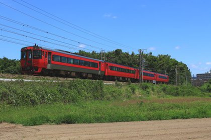 JR九州・キハ185系(アラウンド・ザ・九州)