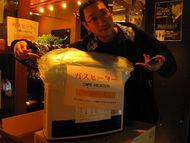 Kal-Elさんはガスヒーターの販売。なんと500円!