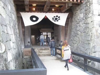 ながしょ、小天守へ行く。