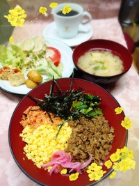 そぼろ丼