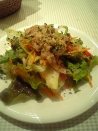 ミントとフレッシュトマト・ツナのシチリア風サラダ