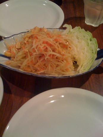 はじめてのタイ料理【その1】ソムタムです(^^)