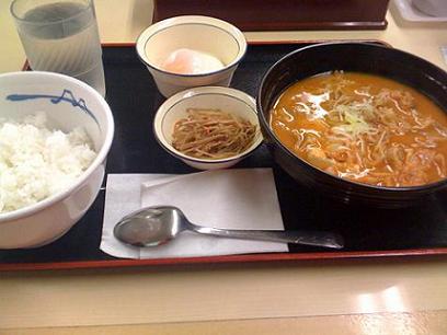 松屋さんのスン豆腐チゲ定食をいただきました(^^)
