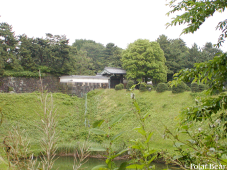 【半蔵門】の写真も撮ってみました（＾ー＾*