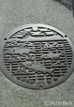 あきる野市の【マンホールの蓋】です☆＝