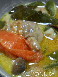 トマト入り【タイ グリーンカレー】です(^~^*