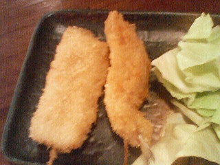 よつや村に入村して串焼き串揚げを頂きました(^^)