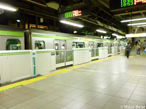 【JR恵比寿駅】です☆= 発車メロディは、ヱビスビールの~♪