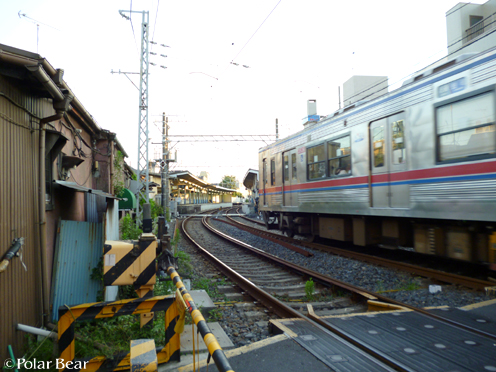 【柴又帝釈天】さん(^▽^*其の五 柴又駅そばの踏切から