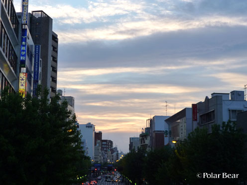 荻窪駅近くで観ました「夕焼け雲」がきれいでした（＾ー＾*