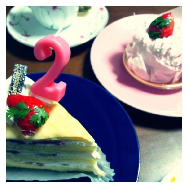 フェレットのあずちゃんの誕生日会の模様です(^^)