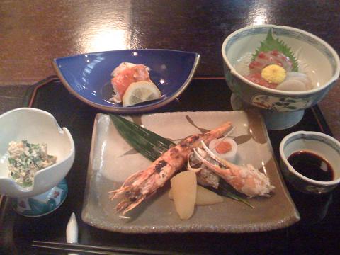 人吉の吉泉さんの美味しいごはんです(^^)
