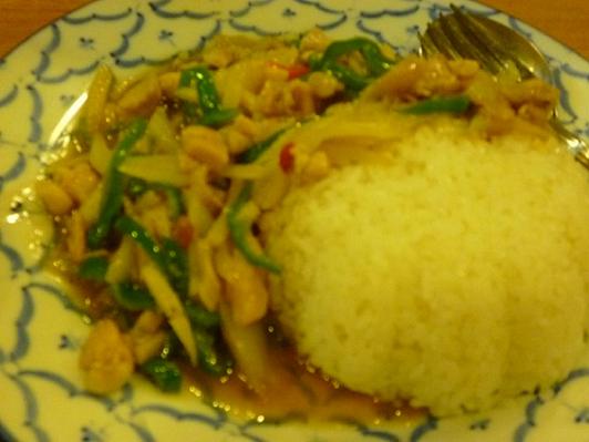 夏バテ予防にタイ料理です(^^)
