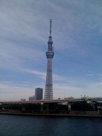 【スカイツリー探検その2】隅田川から眺めてみました