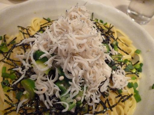 スパ吉さんで釜揚げしらすとオクラと長芋のパスタを食べました!