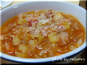 野菜たっぷりミネストローネ